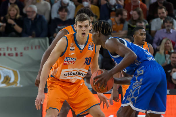 C罗始终会 C罗始终会