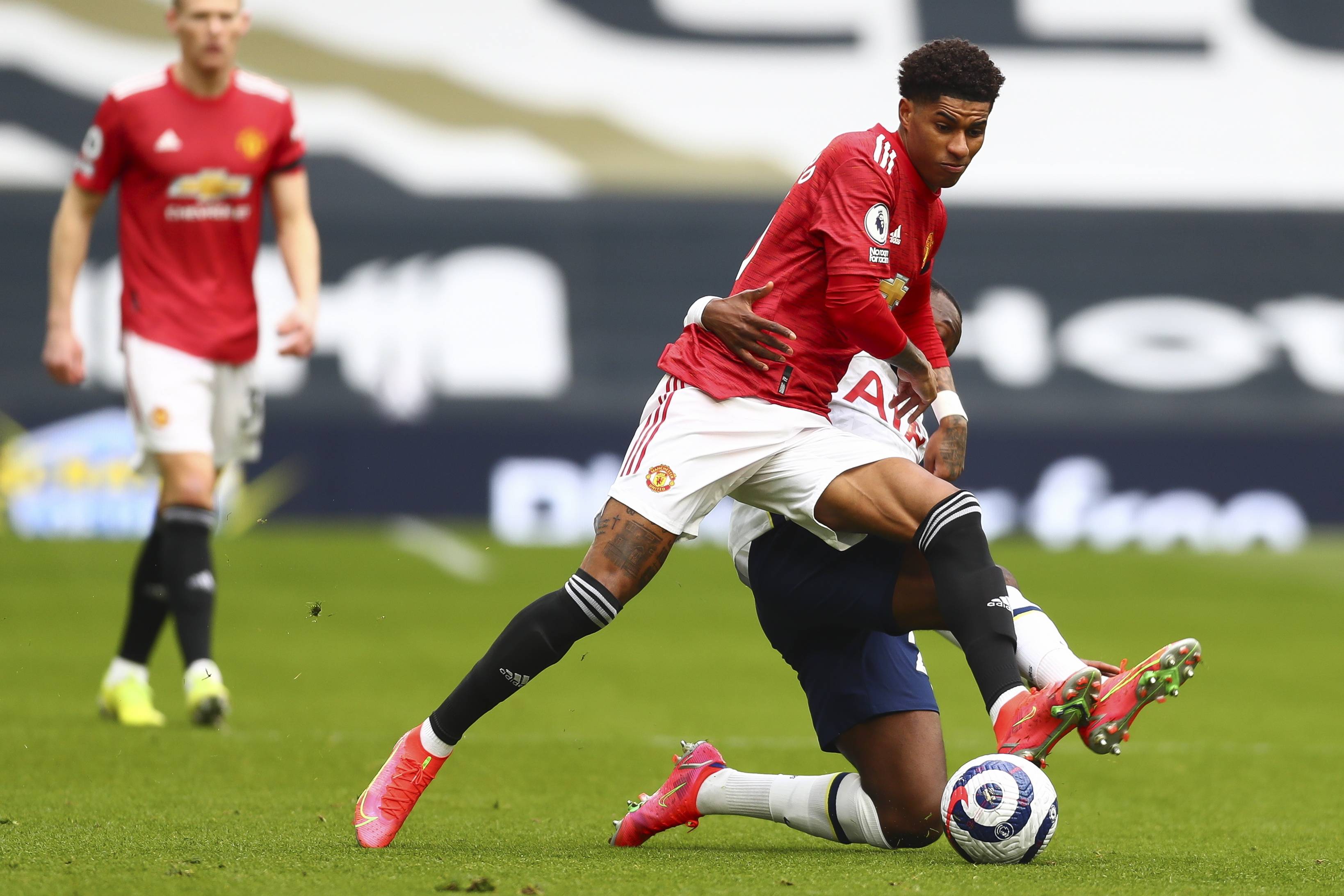 技世界里 技世界里