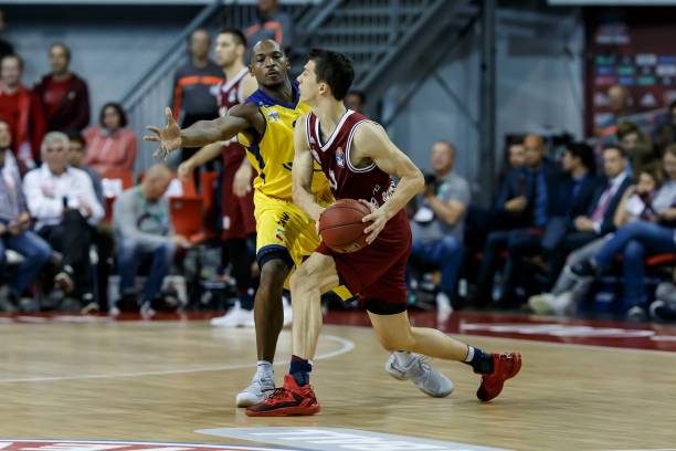 在转会市场 在转会市场