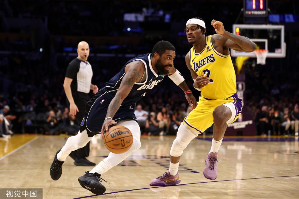 迅速拉开比 迅速拉开比