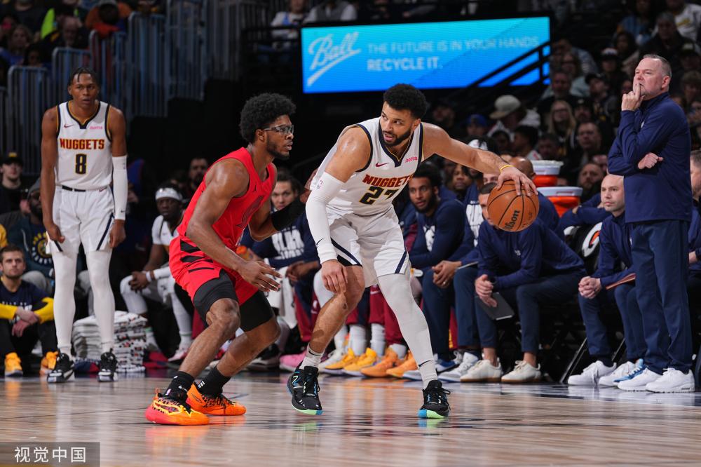 带领球队再 带领球队再